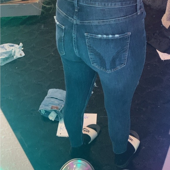 hollister distressed jeans - Picture 2 of 7